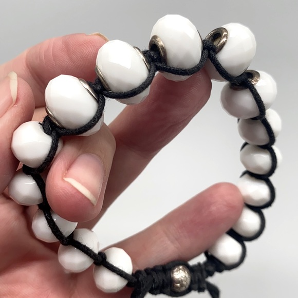 Natural faceted white agate macrame adjustable bracelet 🌺 - Picture 6 of 6